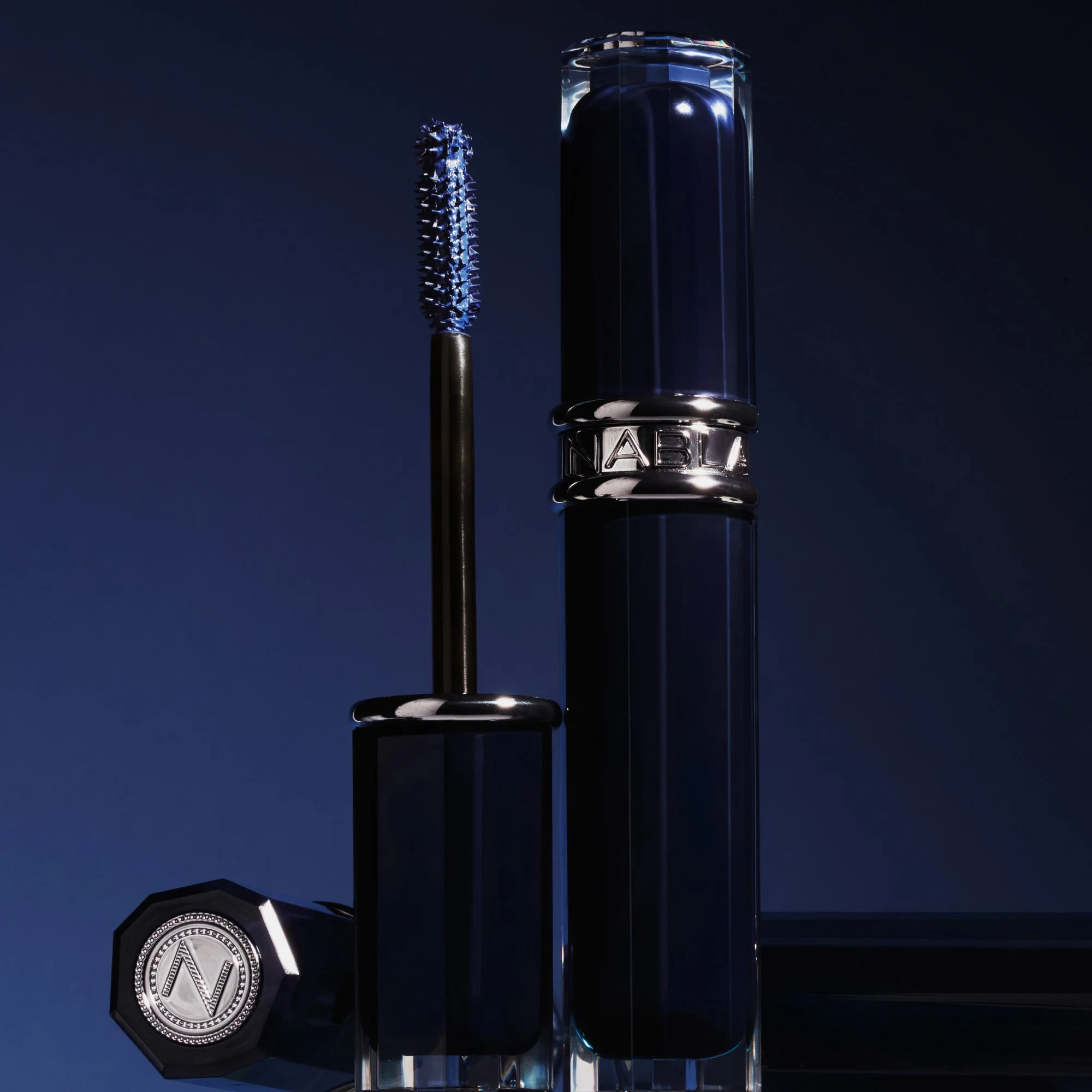 Beyond Bold Mascara - Image 18