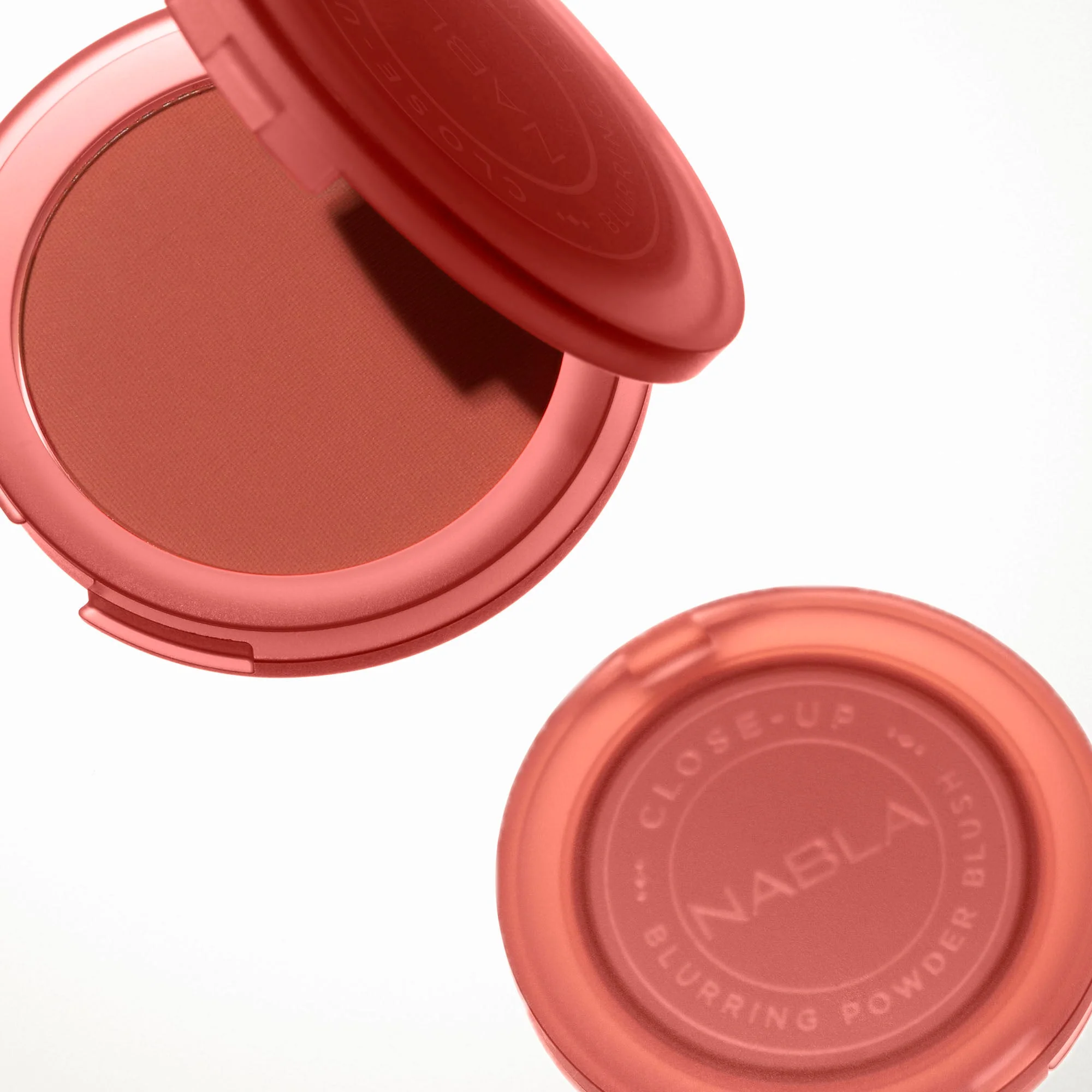 Close-Up Blurring Powder Blush - Image 31