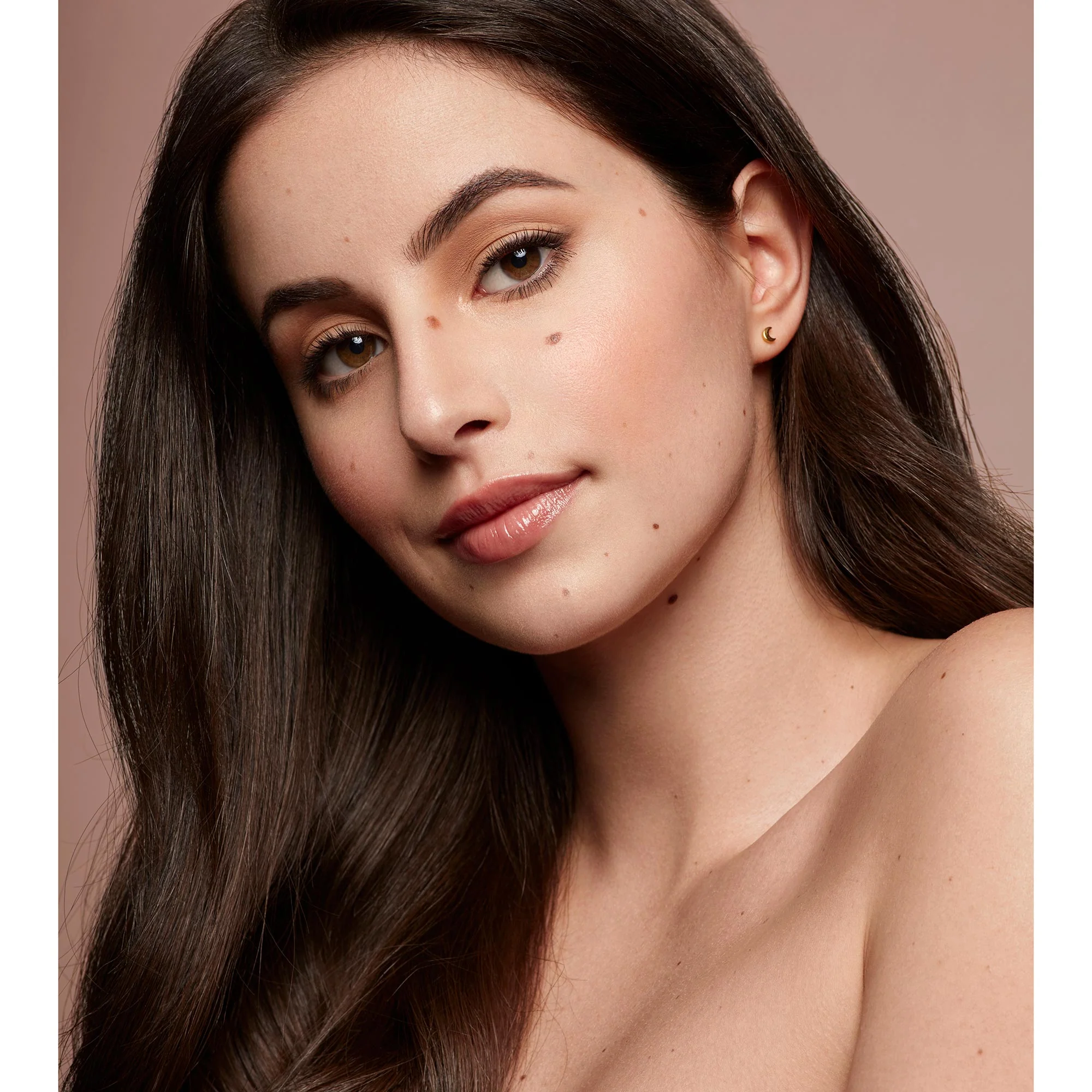 Close-Up Concealer - Image 15