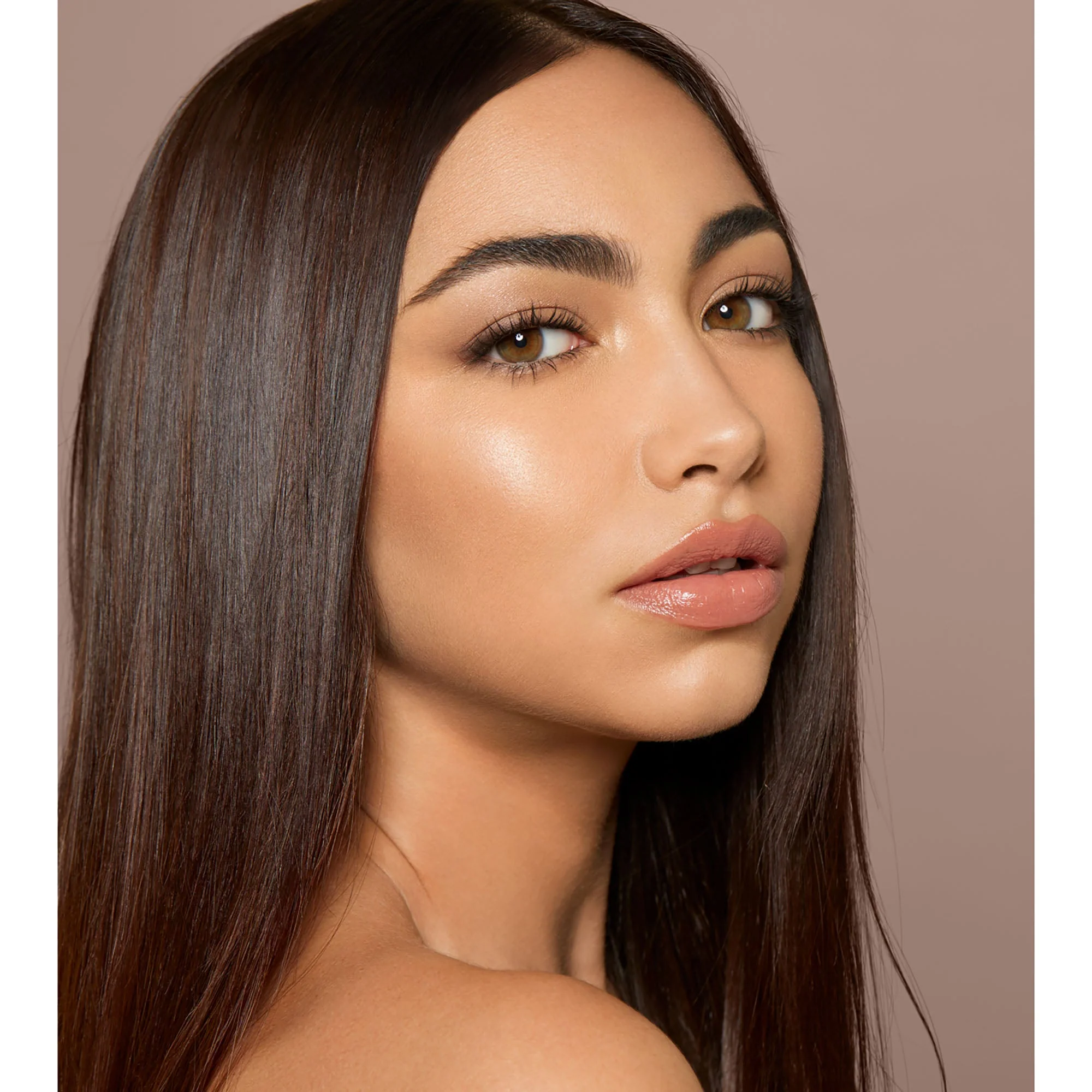 Close-Up Concealer - Image 27