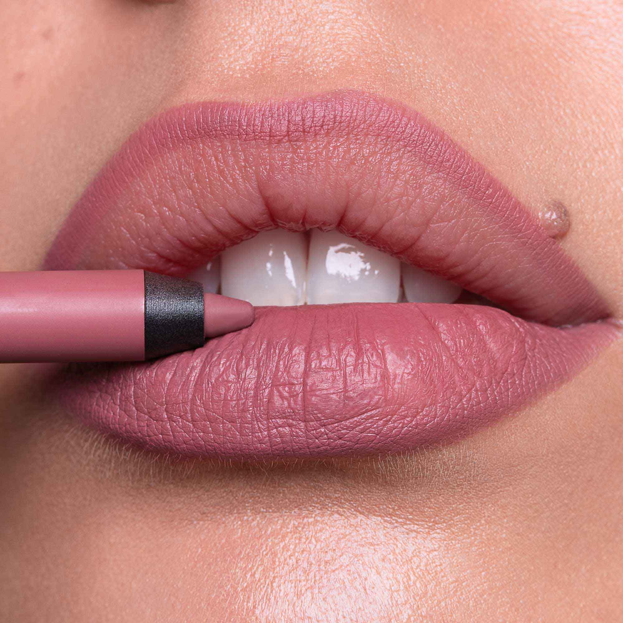 Close-Up Lip Shaper - Image 20