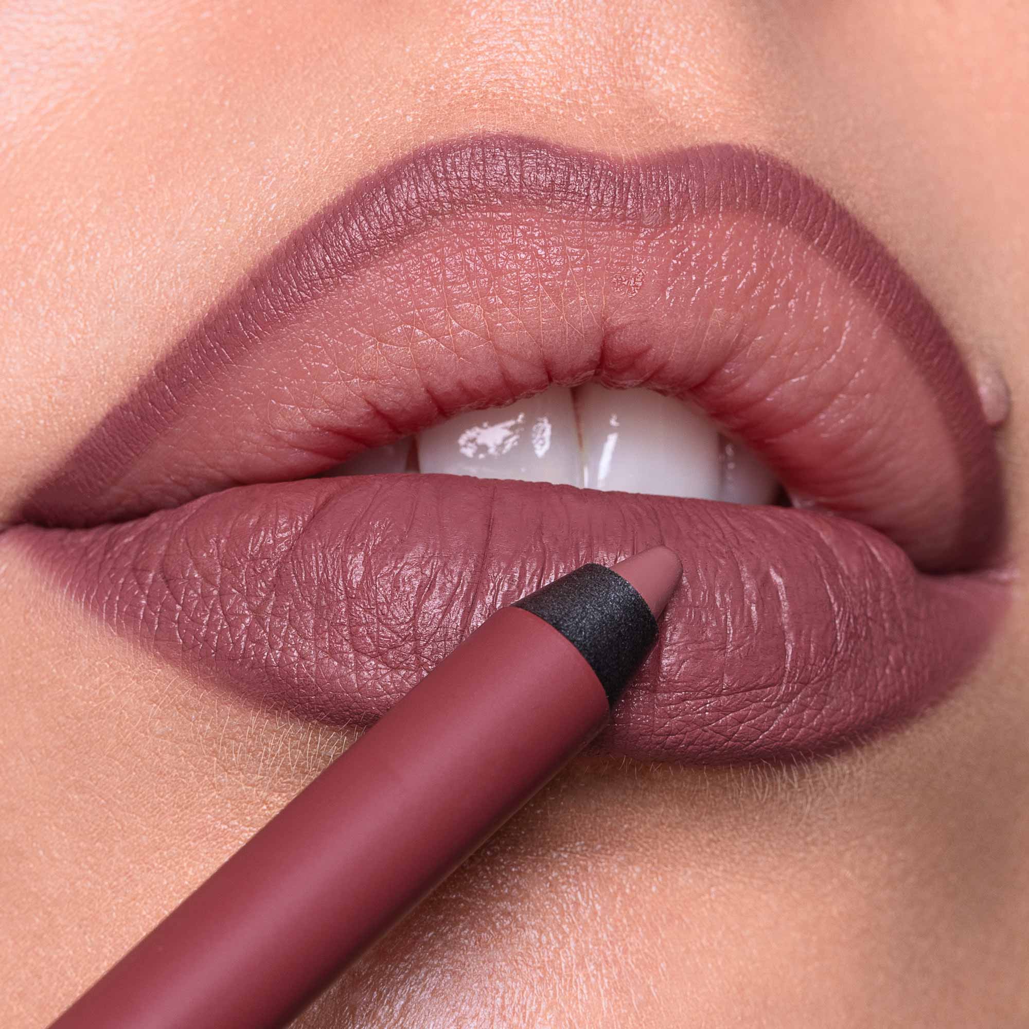 Close-Up Lip Shaper - Image 32