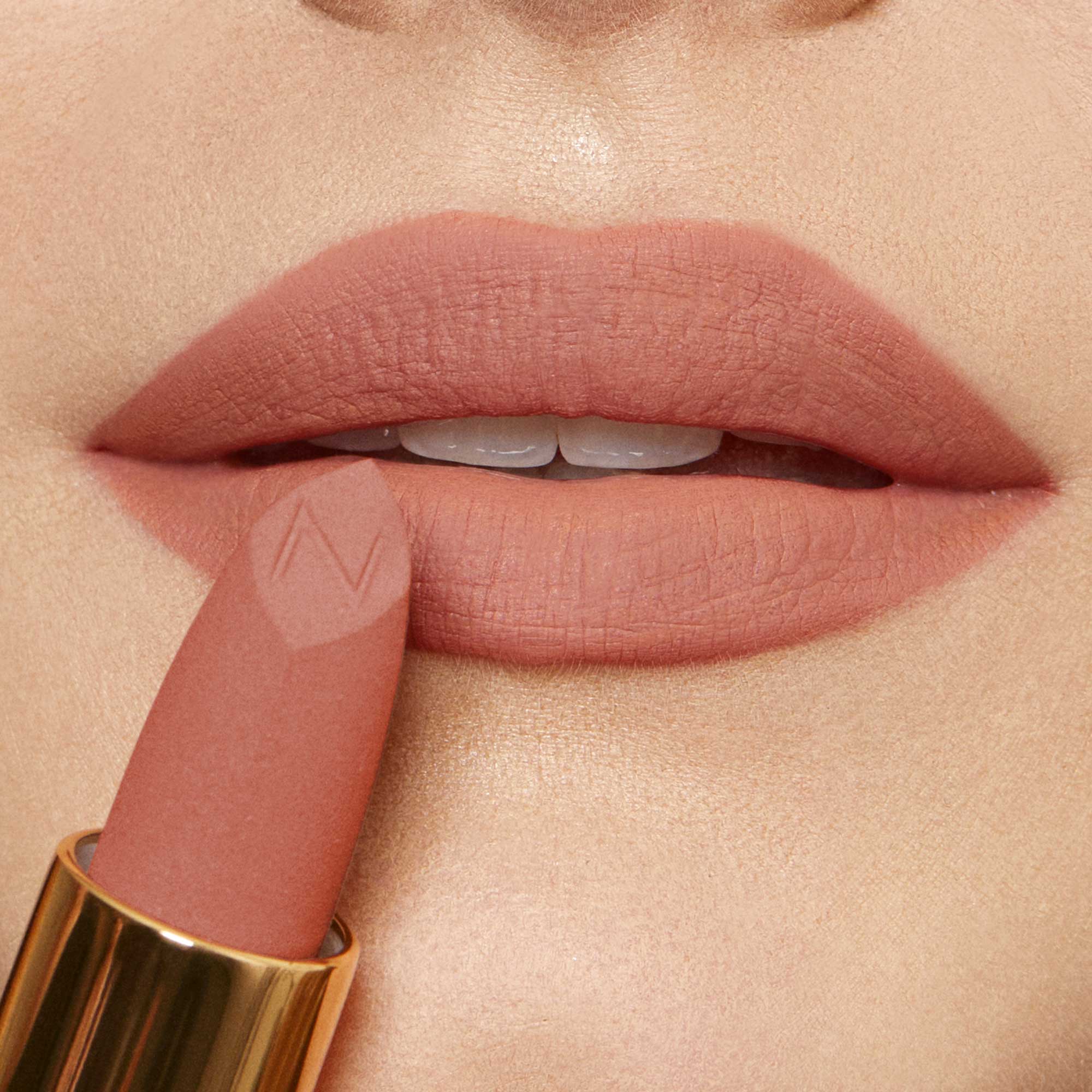 Matte Pleasure Lipstick - Image 3