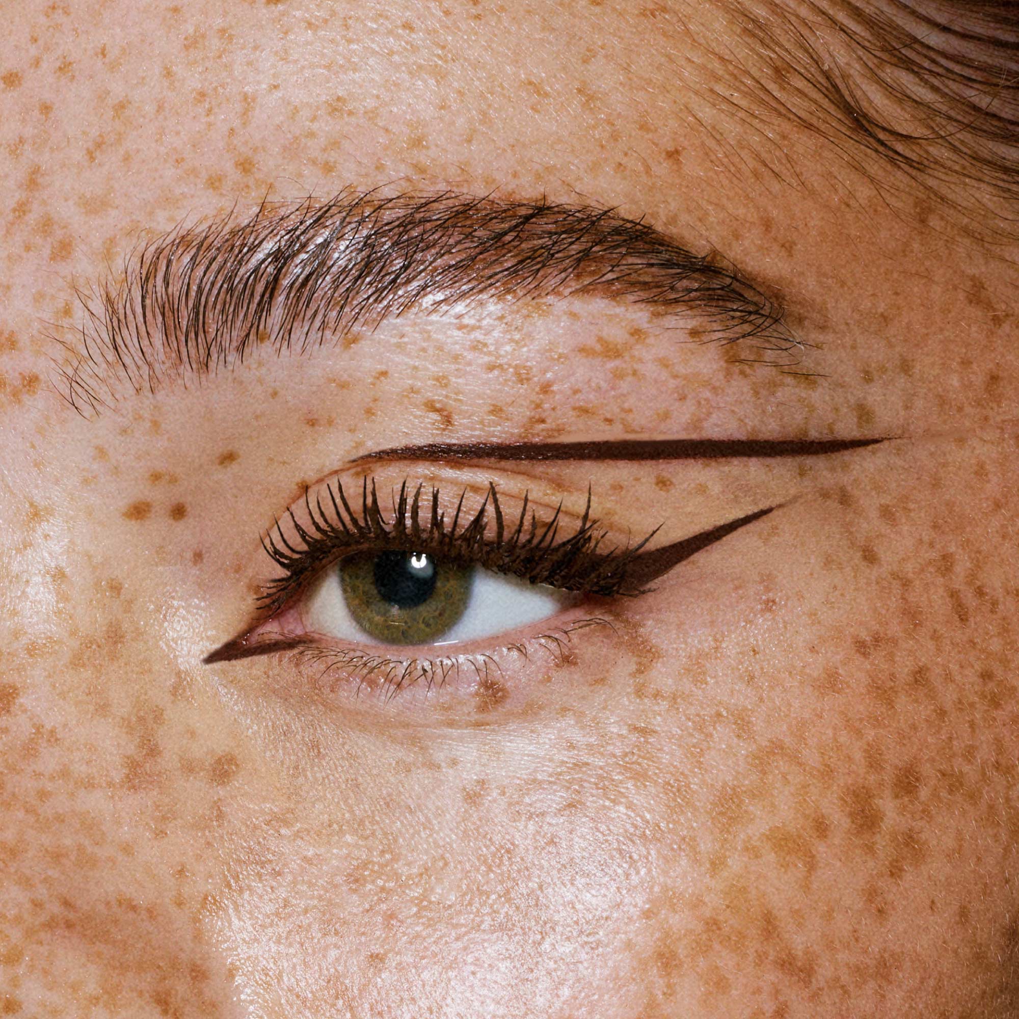 True Signature Liner - Image 11